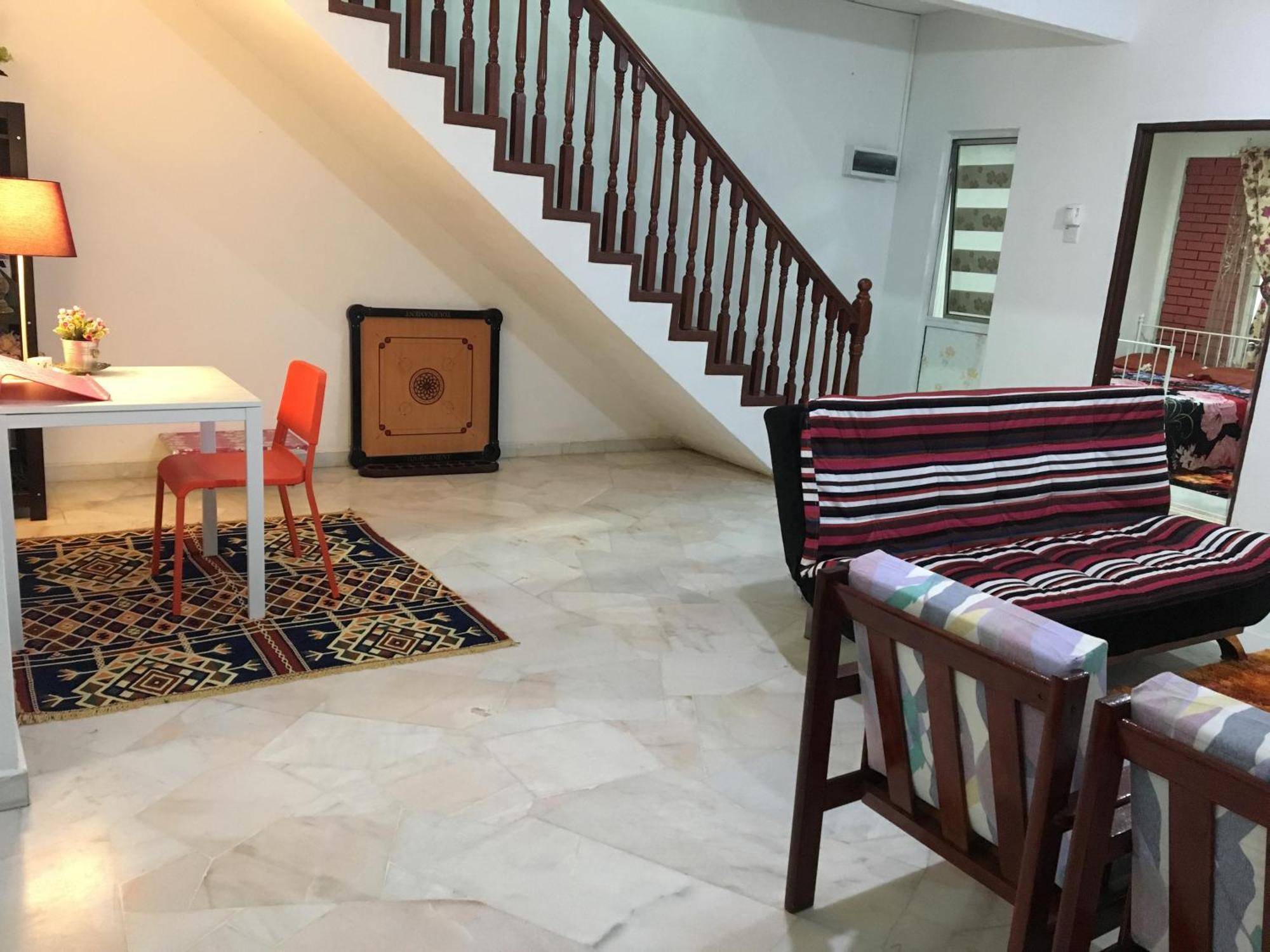 Rb Double Storey Bandar Tasik Selatan Homestay Kuala Lumpur Buitenkant foto