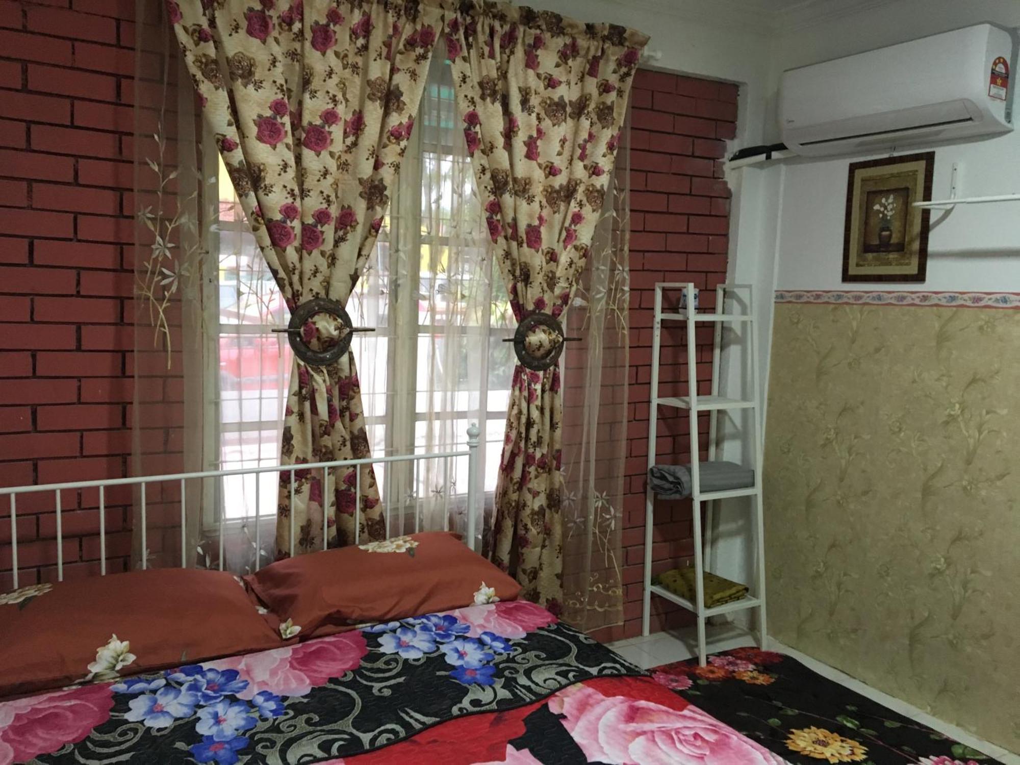 Rb Double Storey Bandar Tasik Selatan Homestay Kuala Lumpur Buitenkant foto